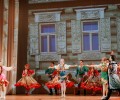 Алтайский ансамбль русского танца «Огоньки» в Луганске