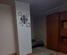 Сдам посуточно 1-комнатную квартиру в самом центре Луганска