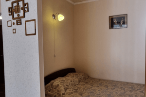 Сдам посуточно 1-комнатную квартиру в самом центре Луганска